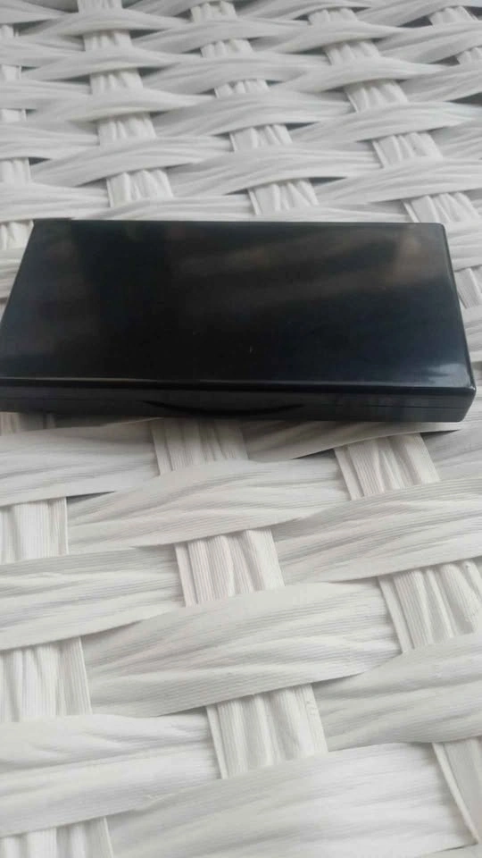 Black 3-Well Makeup Palette with Mirror - photo 2