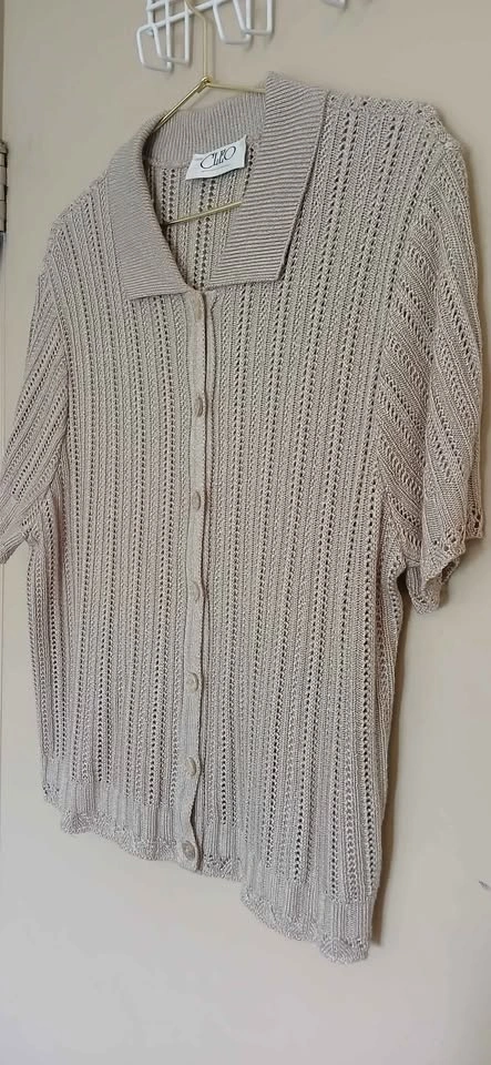 CLEO Beige Shirt Medium Woman's - photo 4