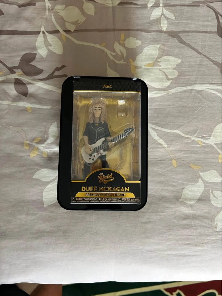 Funko Gold Duff Mckagan Figure - photo 2