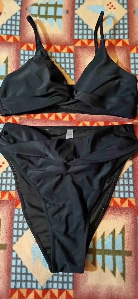 New 2 Piece Black Swimsuit - Women's Small