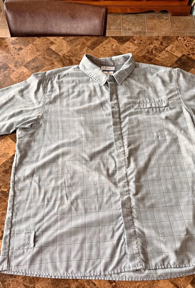 Men's XXL Light Blue Plaid Short Sleeve Button Up Shirt