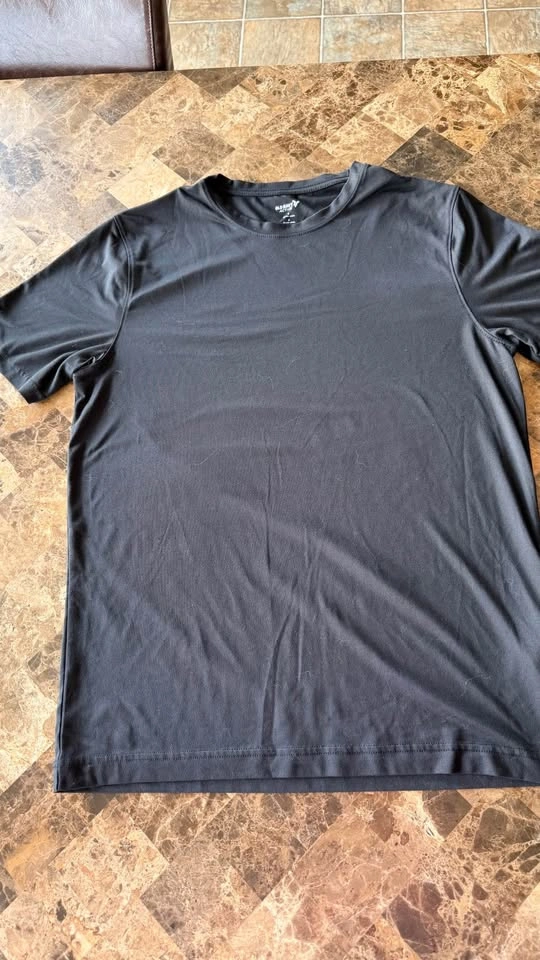 Under Armour & Adidas Athletic Shirts - Small - photo 4