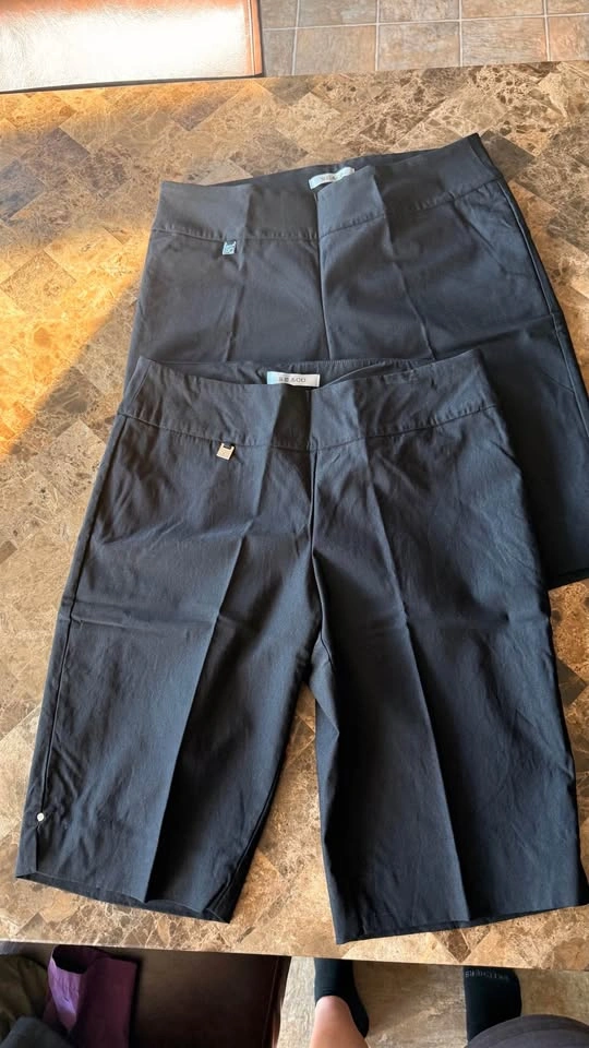 Black Shorts Capris Lot Size 12 Cleo Petites S.C.&CO. - photo 4