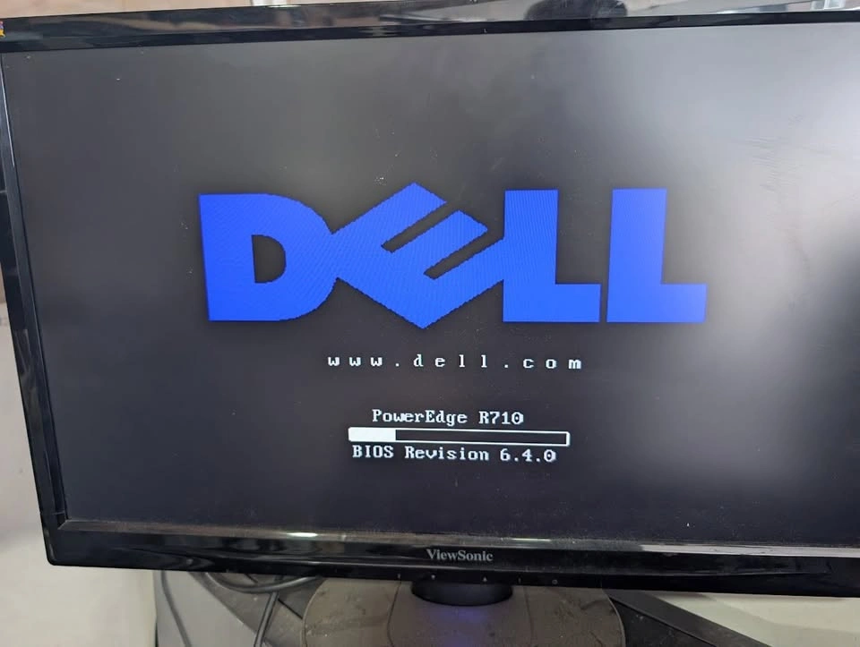 Dell PowerEdge R710 Server - 96GB RAM - photo 2