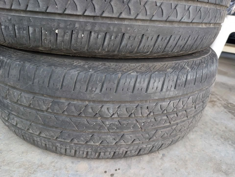 245/50 R20 Continental Cross Contact All Season Tires - photo 4