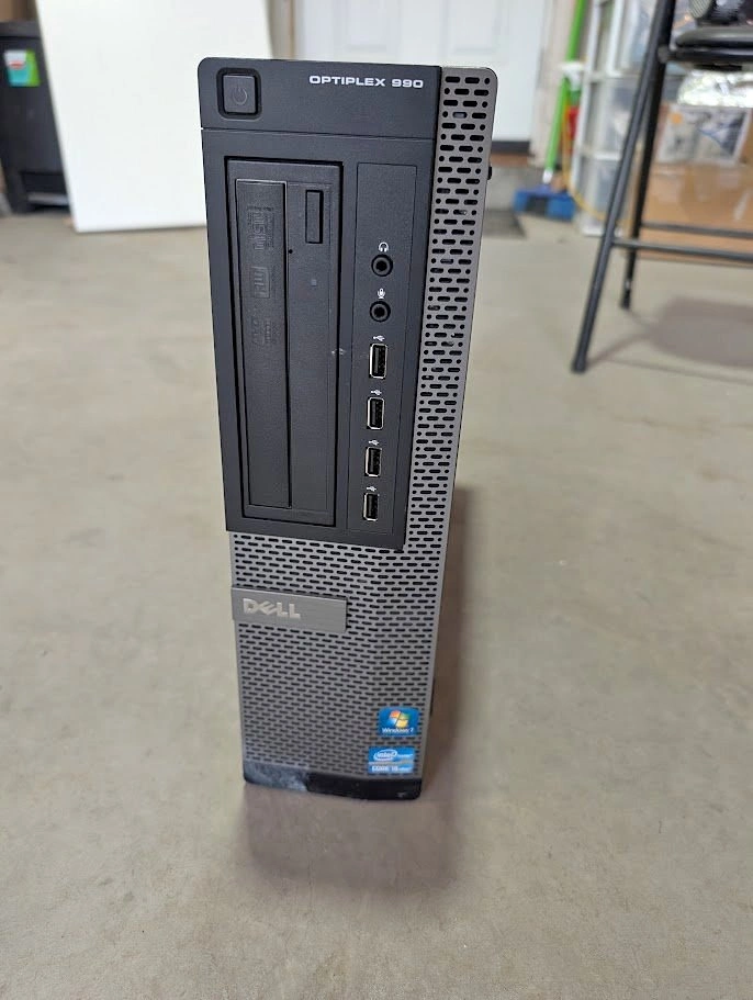 Dell Optiplex 990 Desktop Computer