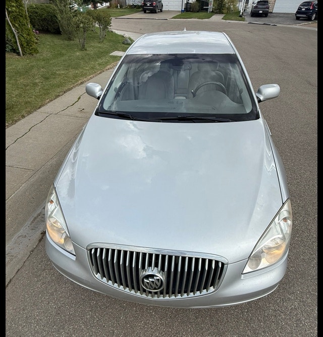 2011 Buick Lucerne - One Owner, No Accidents