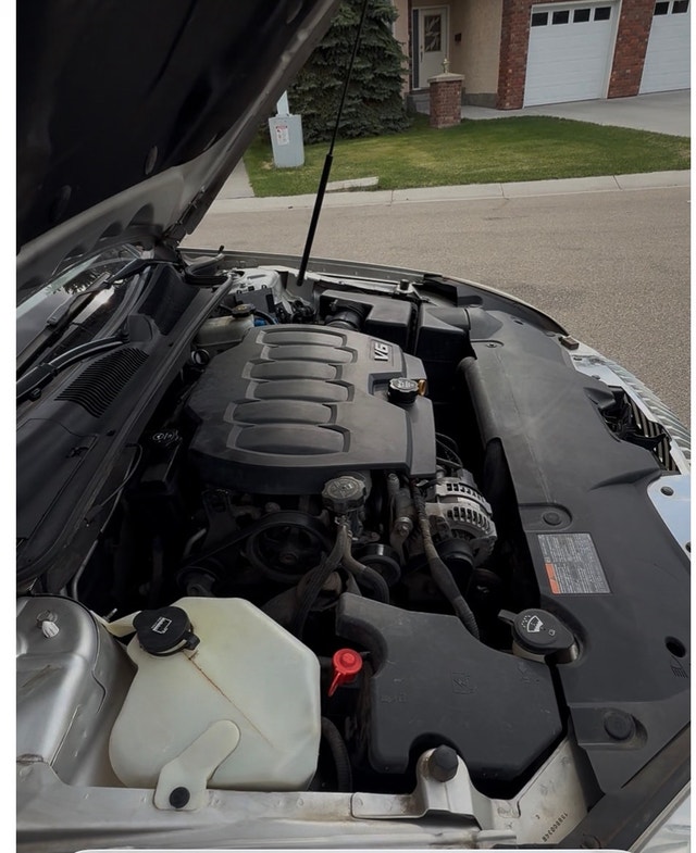 2011 Buick Lucerne - One Owner, No Accidents - photo 3