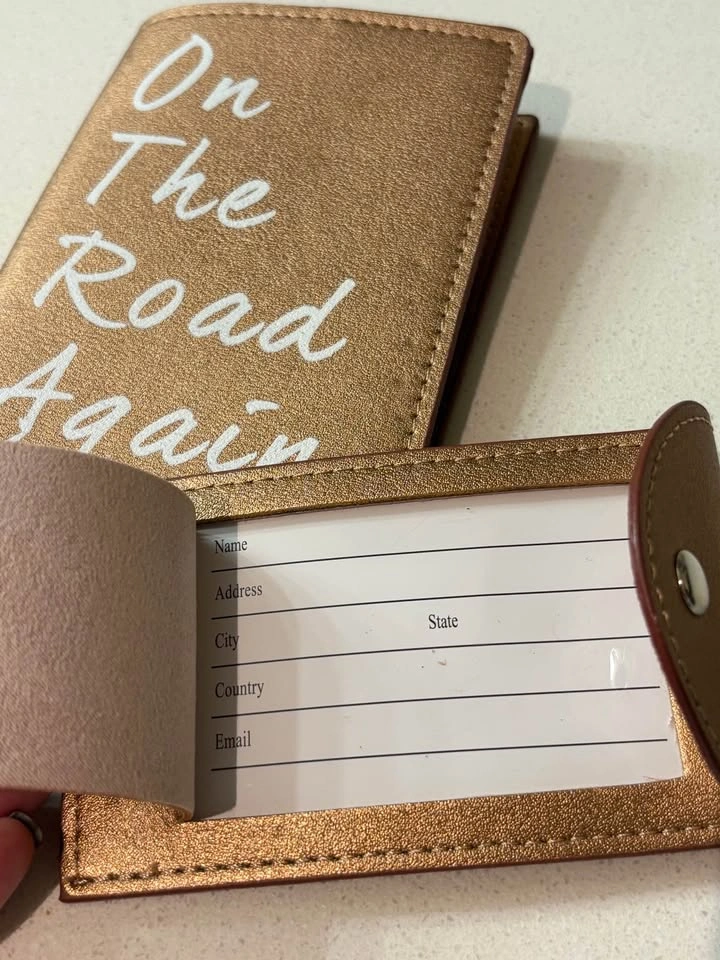 NEW Passport Holder and Luggage Tag - photo 3