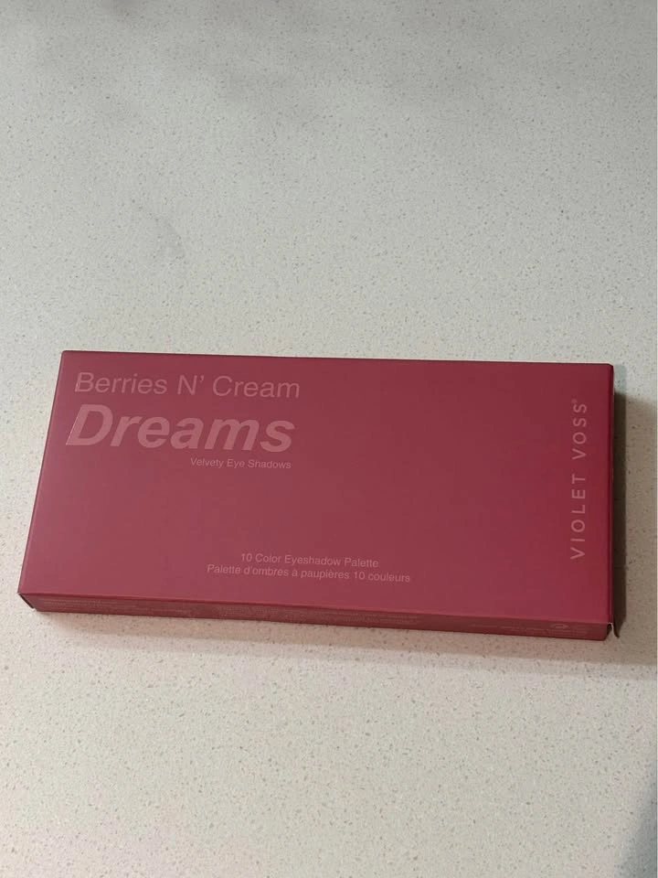 NEW. Violet Voss Berries N' Cream Dreams Eyeshadow Palette - photo 3