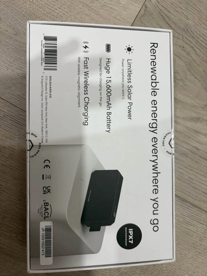 Solgaard Solar PowerBank - 15,600mAh | Solar + Wireless Charging - photo 2