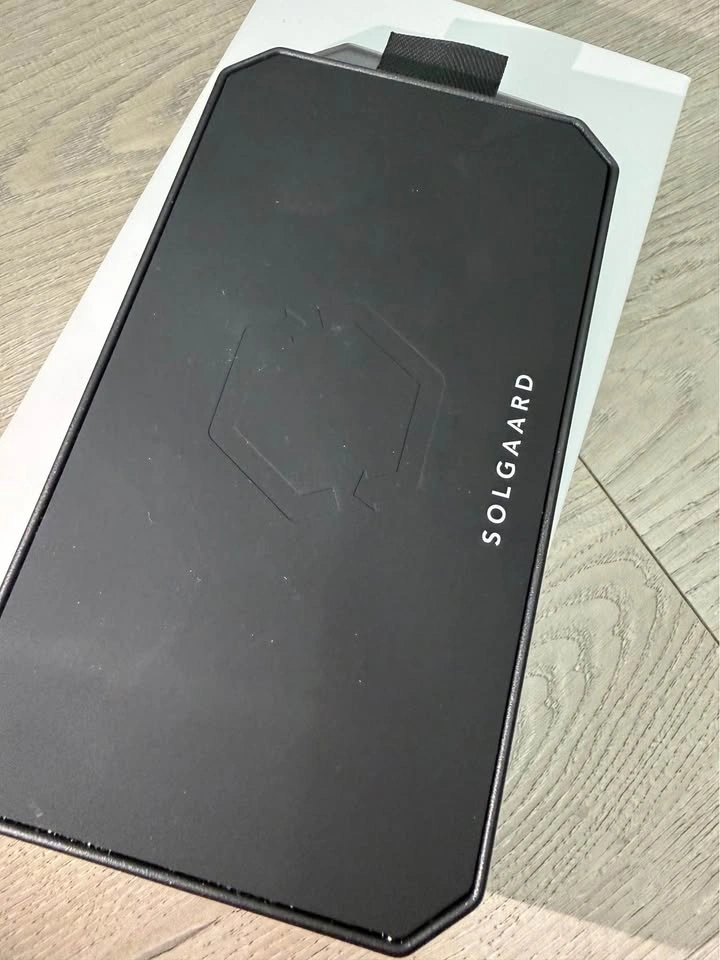 Solgaard Solar PowerBank - 15,600mAh | Solar + Wireless Charging - photo 5