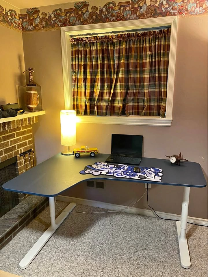 Ikea Bekant Corner Desk (Delivery Available)