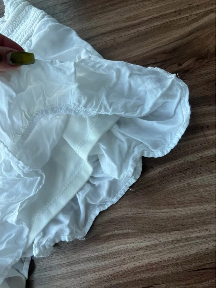 White Ruffled Scrunch Summer Shorts Cottagecore Y2K Whimsical L- - photo 3