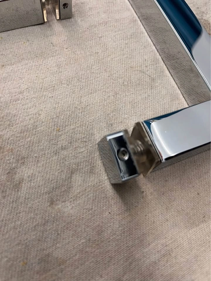 AGALITE Shower Door with hardware - photo 4