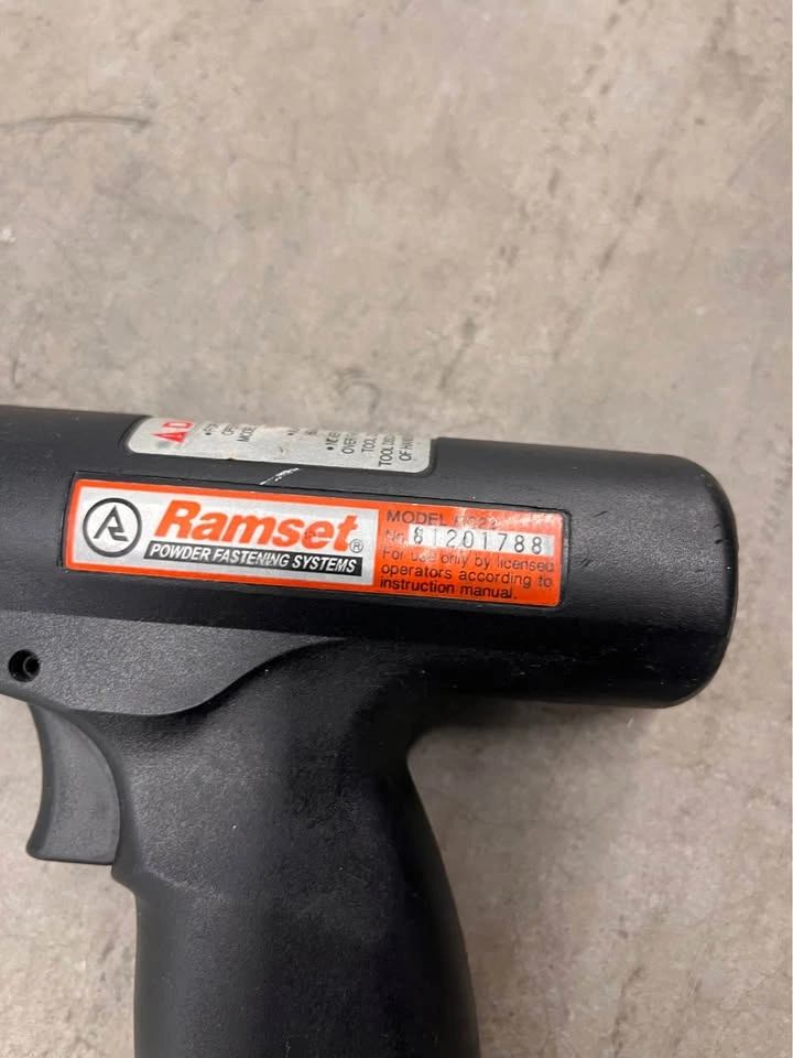 Ramset RS22 Concrete Anchor Gun - photo 2