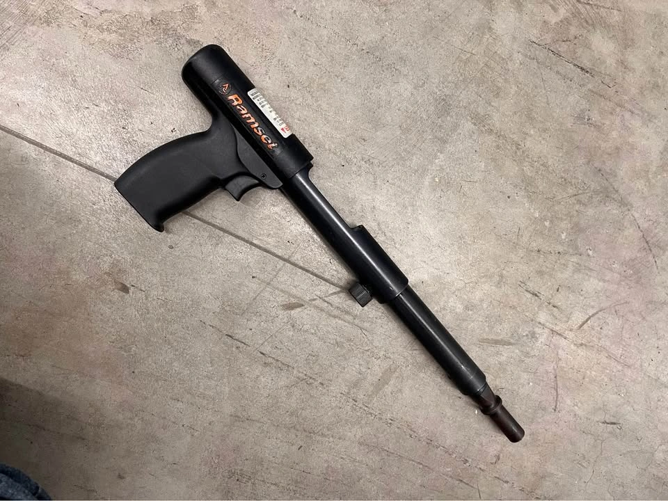 Ramset RS22 Concrete Anchor Gun - photo 5