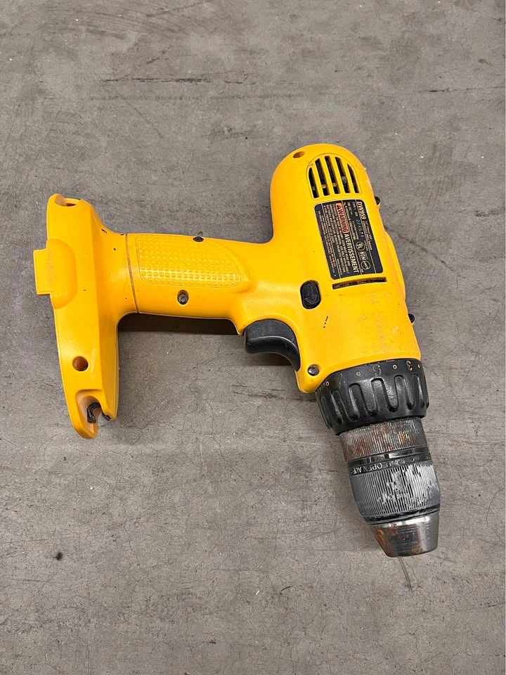 DeWalt 18 Volt Drill