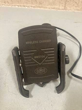 iMESTOU Motorcycle Wireless Charger Phone Mount