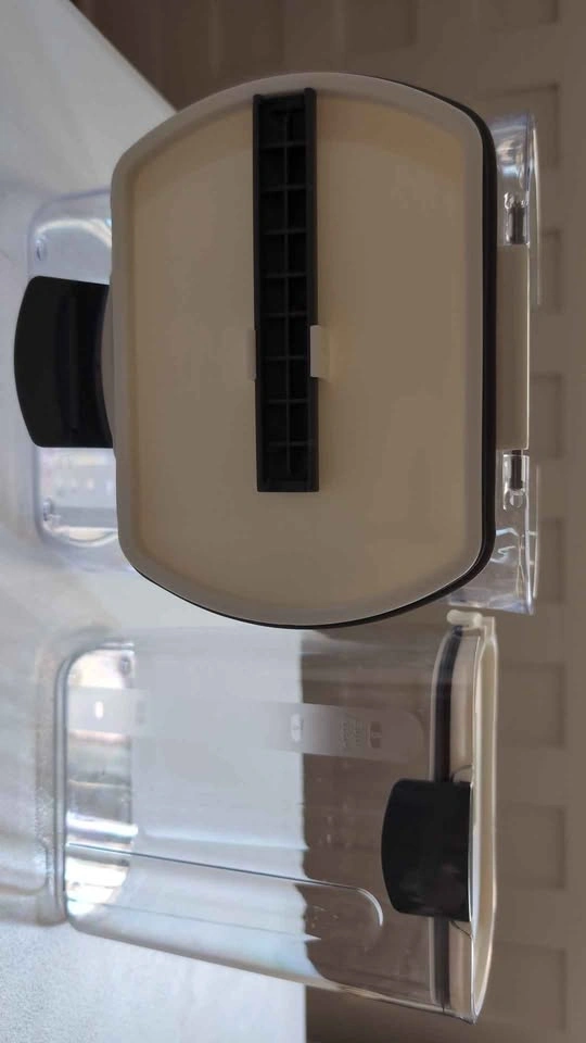 Progressive ProKeeper Kitchen Containers - 5 total - photo 2