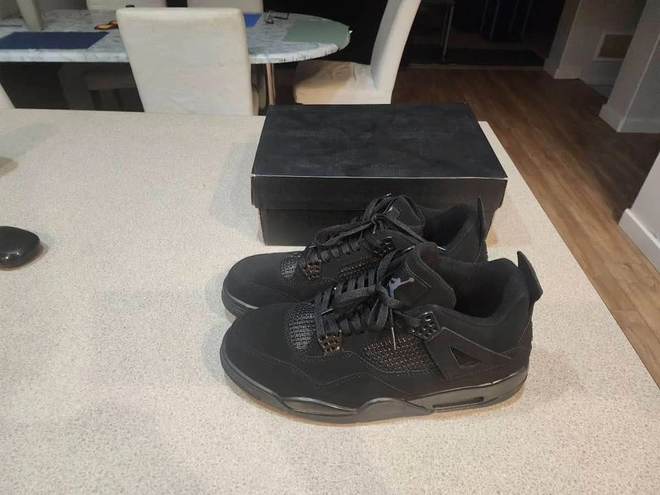 Air Jordan 4 Black Cat – Size 12 – Brand New w/ Box - photo 3