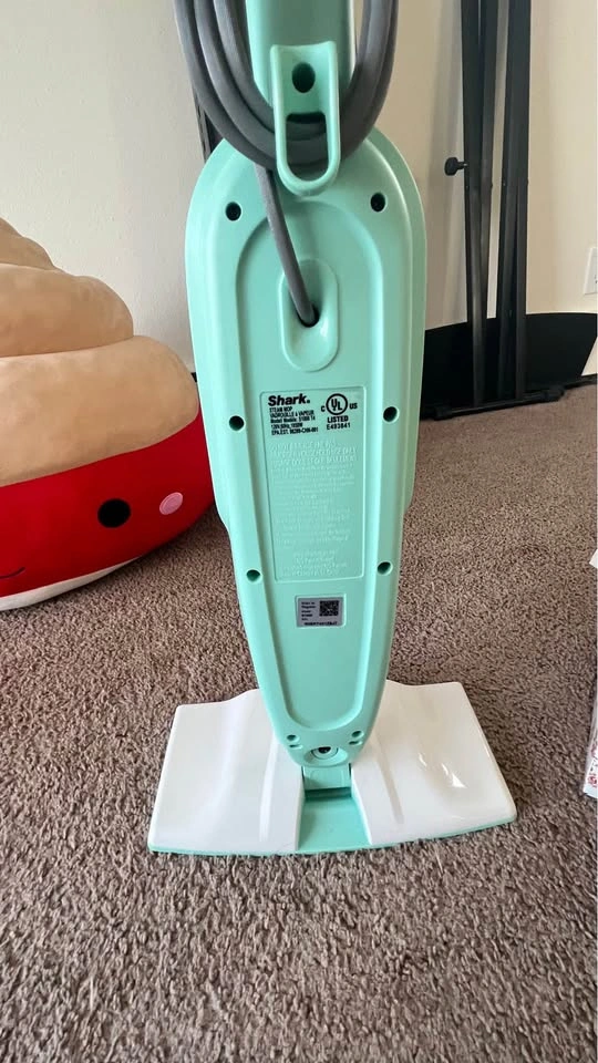 Handheld Steam Mop (Needs Repair) - photo 2