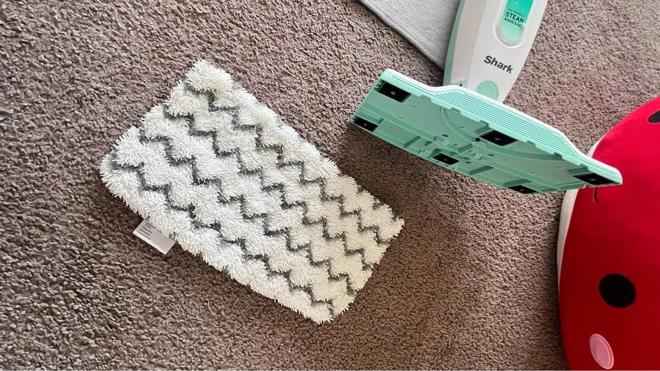 Handheld Steam Mop (Needs Repair) - photo 4