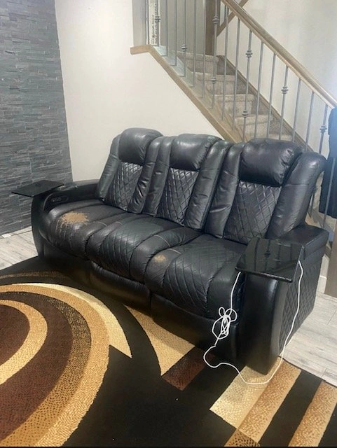 Black Leather Power Recliner Loveseat w/ LED Cup Holders - photo 4
