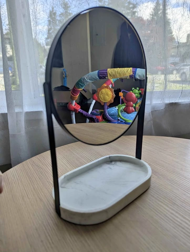 Tabletop Mirror