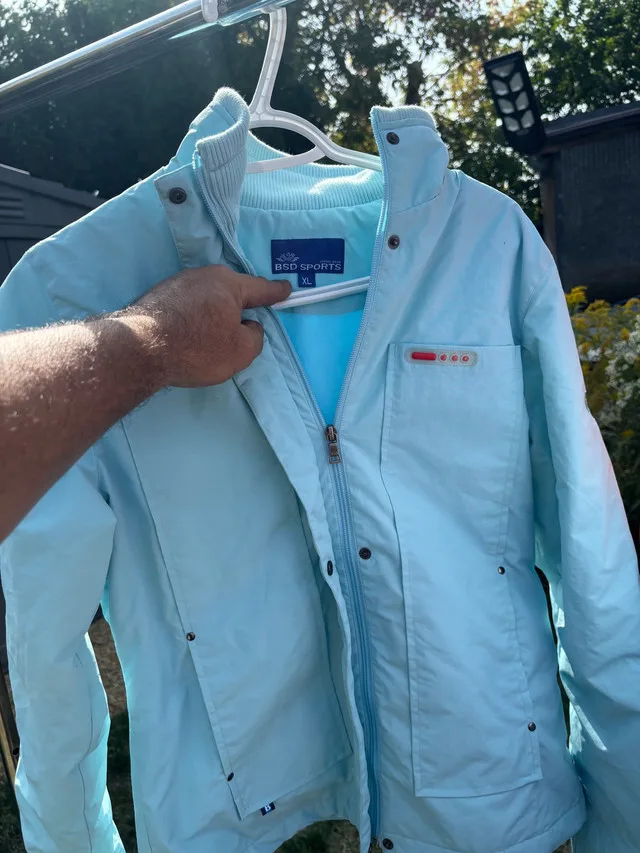 BSD Sports Jacket - Youth XL- Like new thumbnail