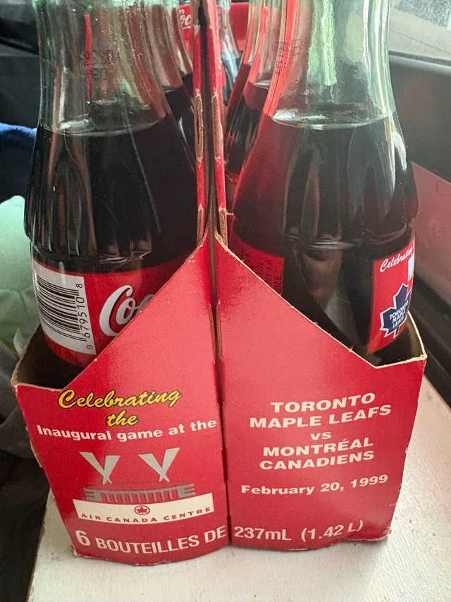 Coca-Cola Maple Leaf 1st Game at ACC Bottles image indicator(4)