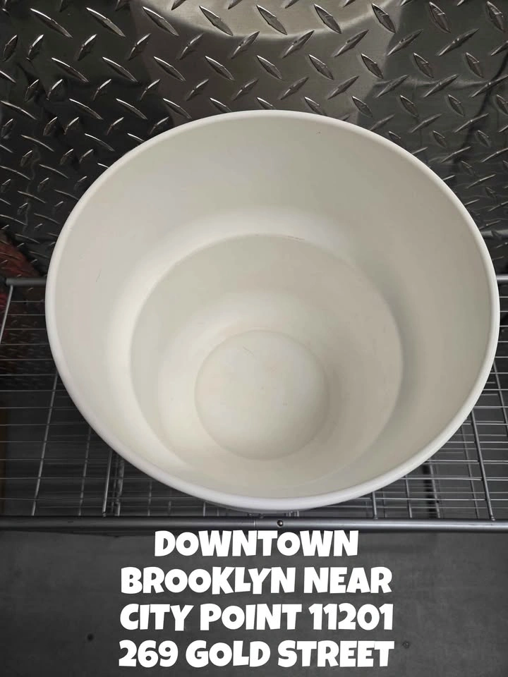 White Planter Pot 11.5 inches tall - photo 2