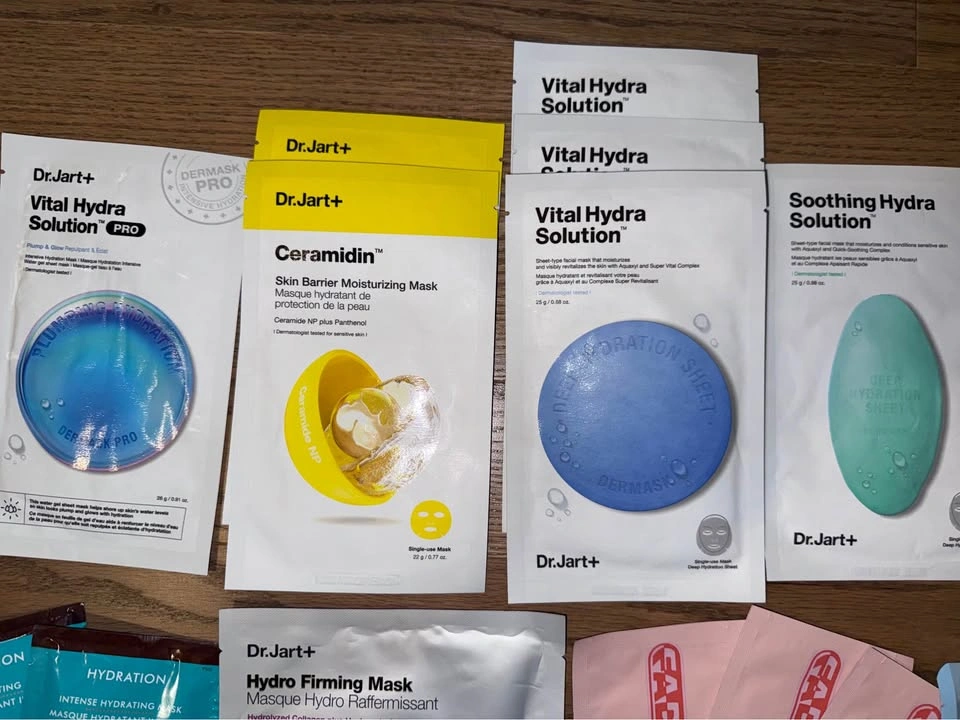 $5 Each New Branded Cosmetics - photo 4
