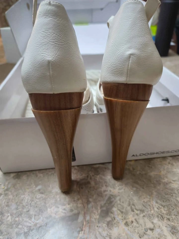High heels - photo 4