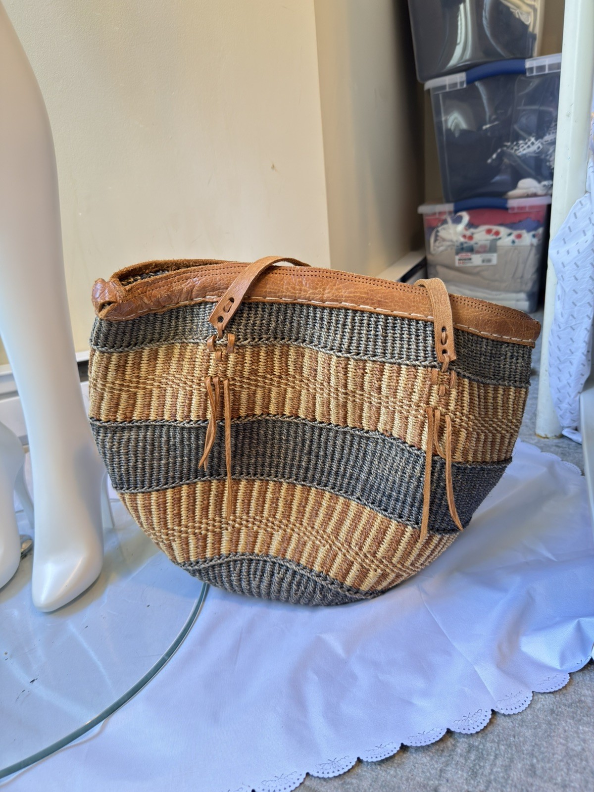 Vintage Handwoven Kenyan Kiondo Basket Tote Bag - photo 3