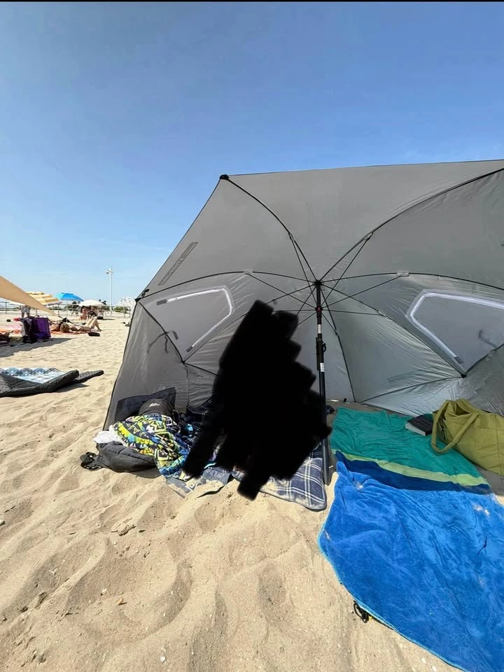 Beach Tent - photo 2