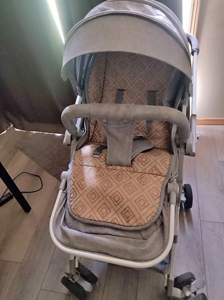 Baby Stroller / Pram – Reclining Foldable Design