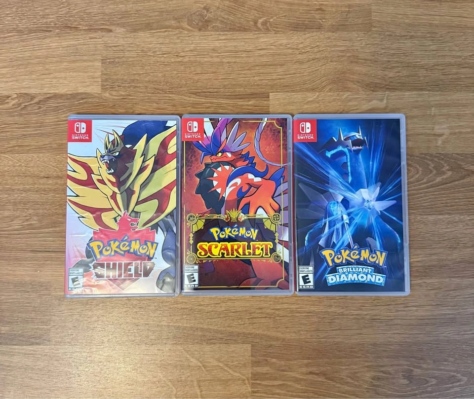 Nintendo Switch Pokemon Games - Shield, Scarlet, Brilliant Diamo