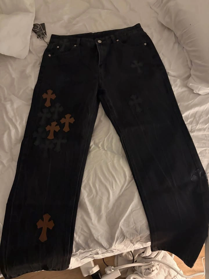 Black Cross Patch Denim Jeans - NEW WITH TAG - Size 36 - photo 5