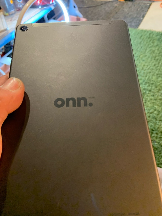 onn tablet - photo 2