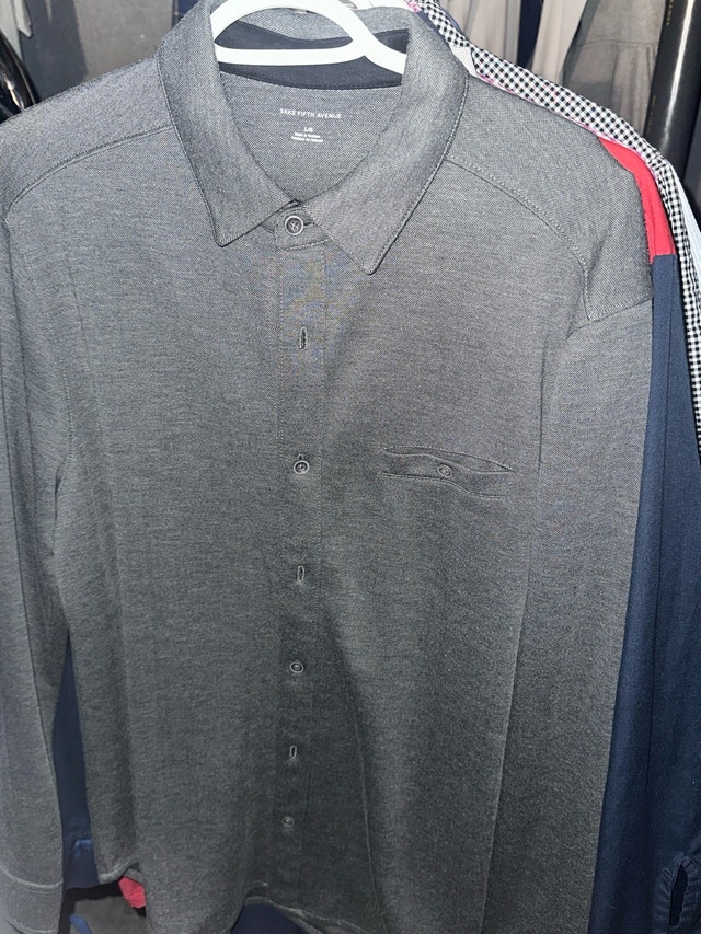 $5 Dress Shirts (Medium-XL) - photo 2