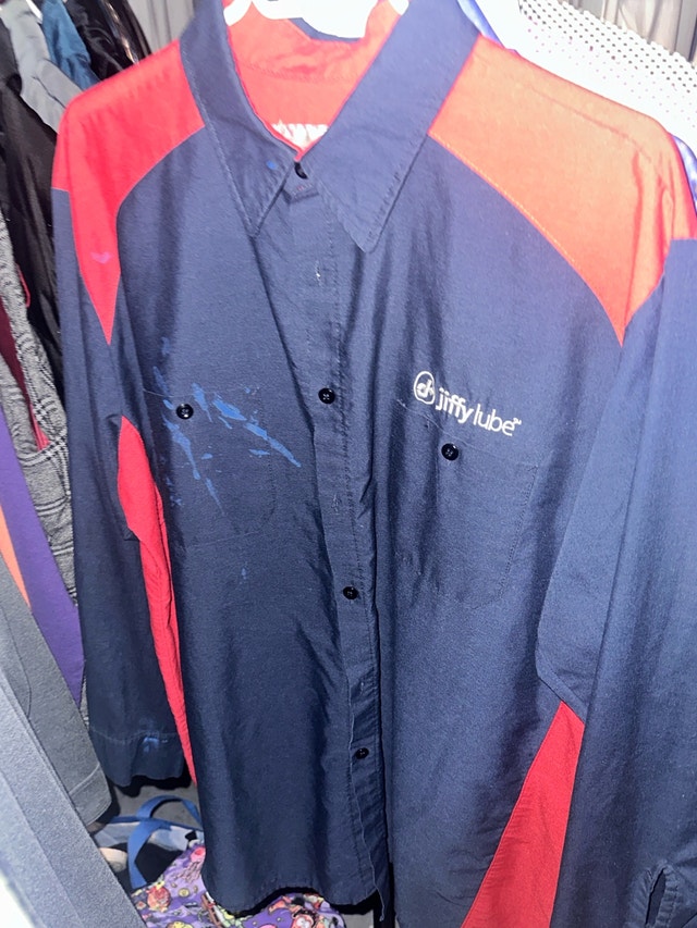 $5 Dress Shirts (Medium-XL) - photo 3