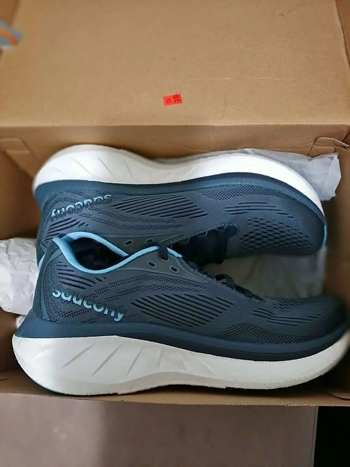 Saucony Women's Ride 18 Running Shoes - Navy