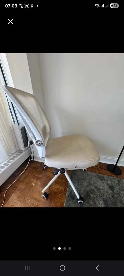 White Mesh Office Chair - photo 2