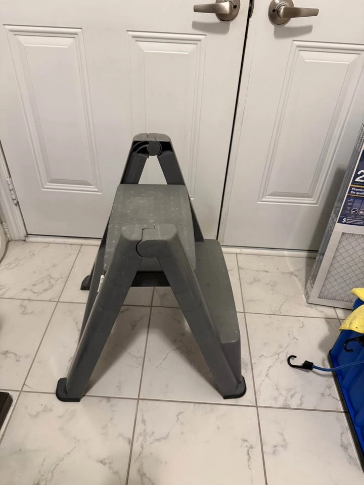 2-Step Plastic Folding Step Stool / Ladder – Gray - photo 2