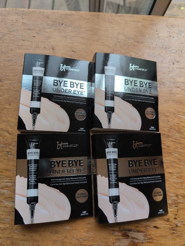 IT Cosmetics Bye Bye Under Eye Concealer lot of 4 samples nwt