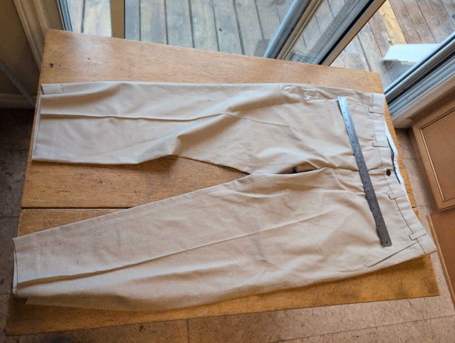 Eddie Bauer Pants nwt mens 40x30 straight leg