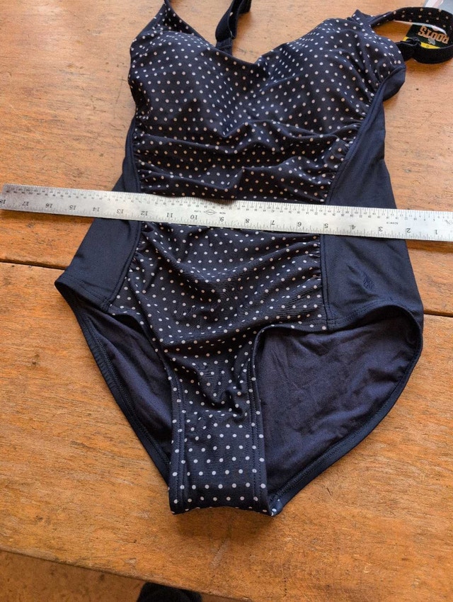 Roots Swimsuit woman's navy size 6 nwt - photo 3
