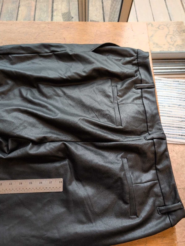 Signature Faux Leather Pants Black Woman's 20 NWT - photo 5