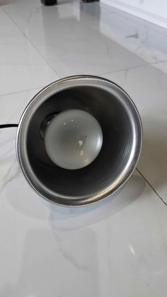 Reptile heat bulb/fixture. - photo 3